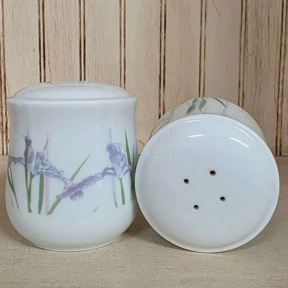 Corelle Shadow Iris Salt Pepper Shaker Set S&P Floral Replacement